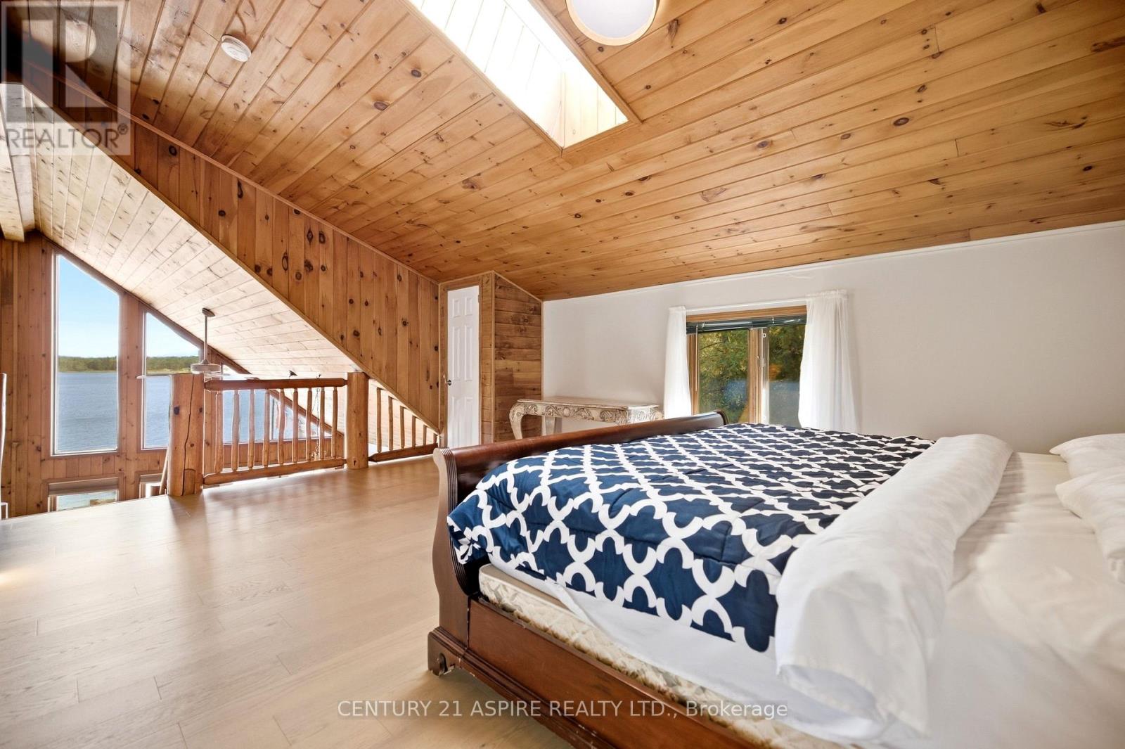 800 FOREST PARK ROAD - 24