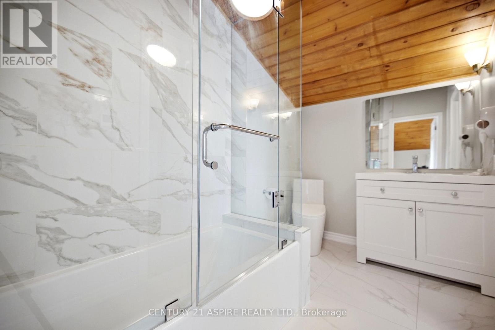 800 FOREST PARK ROAD - Image 28