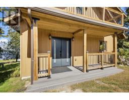800 Forest Park Road, Laurentian Valley, ON K8A6W2 Photo 8