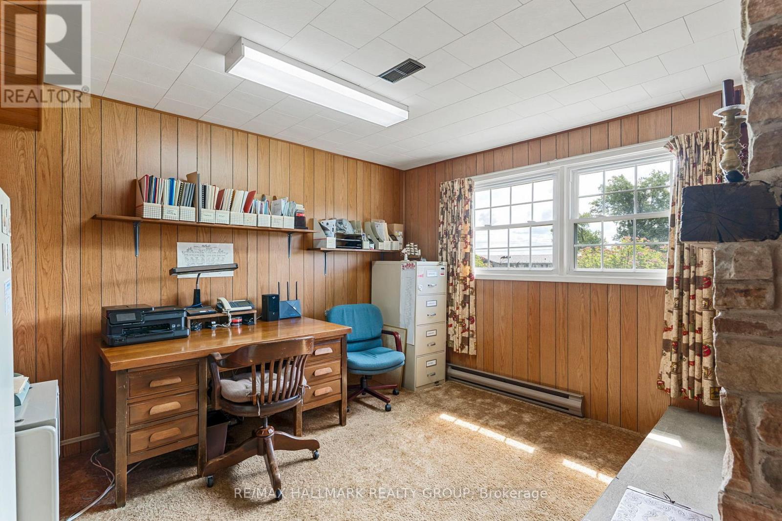 22 ST LAWRENCE COURT - 32