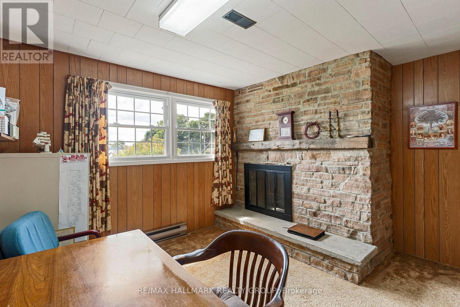 22 ST LAWRENCE COURT - 33