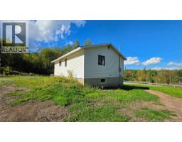 Bedroom - 7714 Route 101, Clarendon, NB E5K4V2 Photo 7