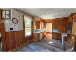 Dining nook - 30 Dipper Harbour Road, Dipper Harbour, NB E5J1X2 Photo 10