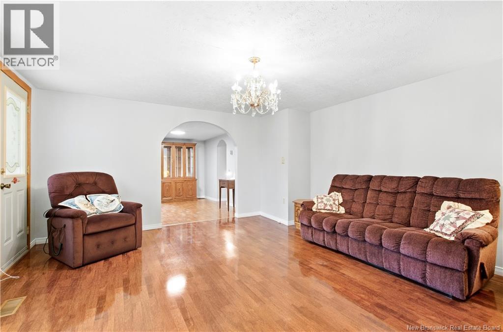 44 Steenberrick Court - 8