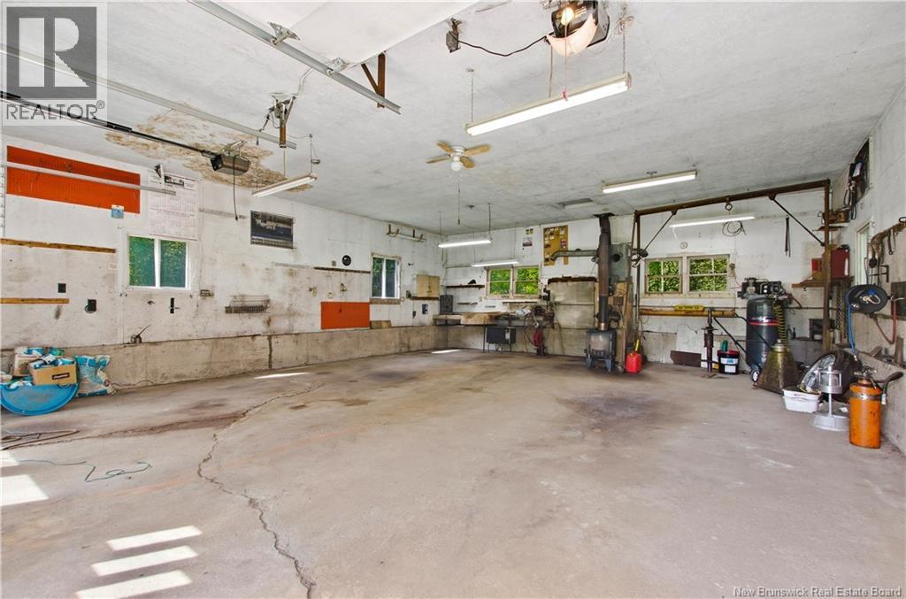 44 Steenberrick Court - 24