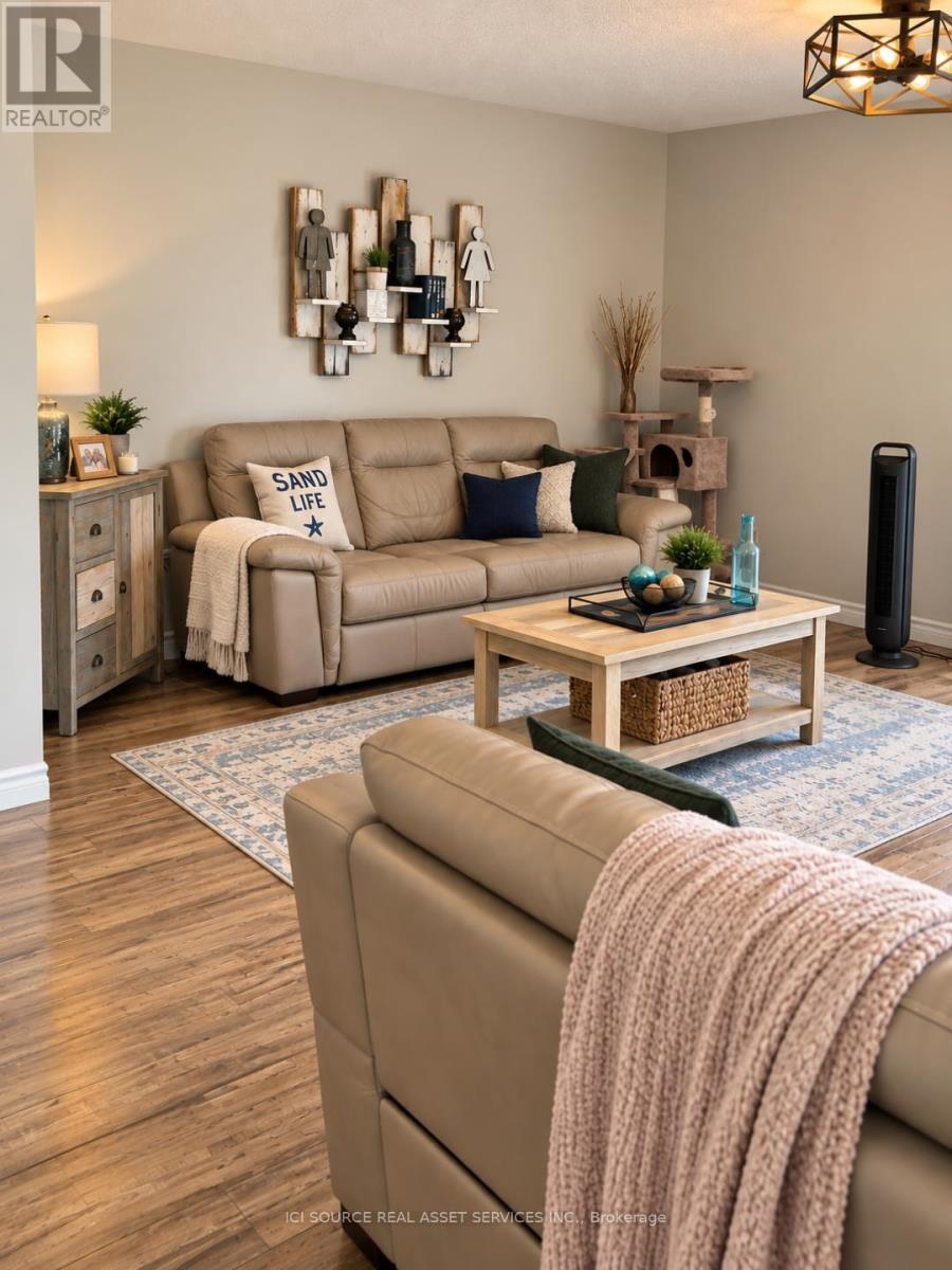 248 SPRUCE STREET - 23