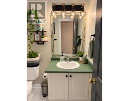 248 Spruce Street, Clearview, ON L0M1S0 Photo 14