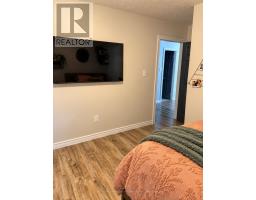 248 Spruce Street, Clearview, ON L0M1S0 Photo 16