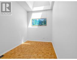 5 - 6 Bartlett Avenue W, Toronto, ON M6H3E7 Photo 16