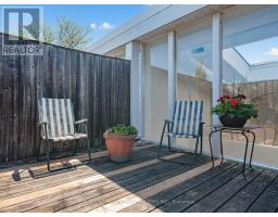 5 - 6 Bartlett Avenue W, Toronto, ON M6H3E7 Photo 26