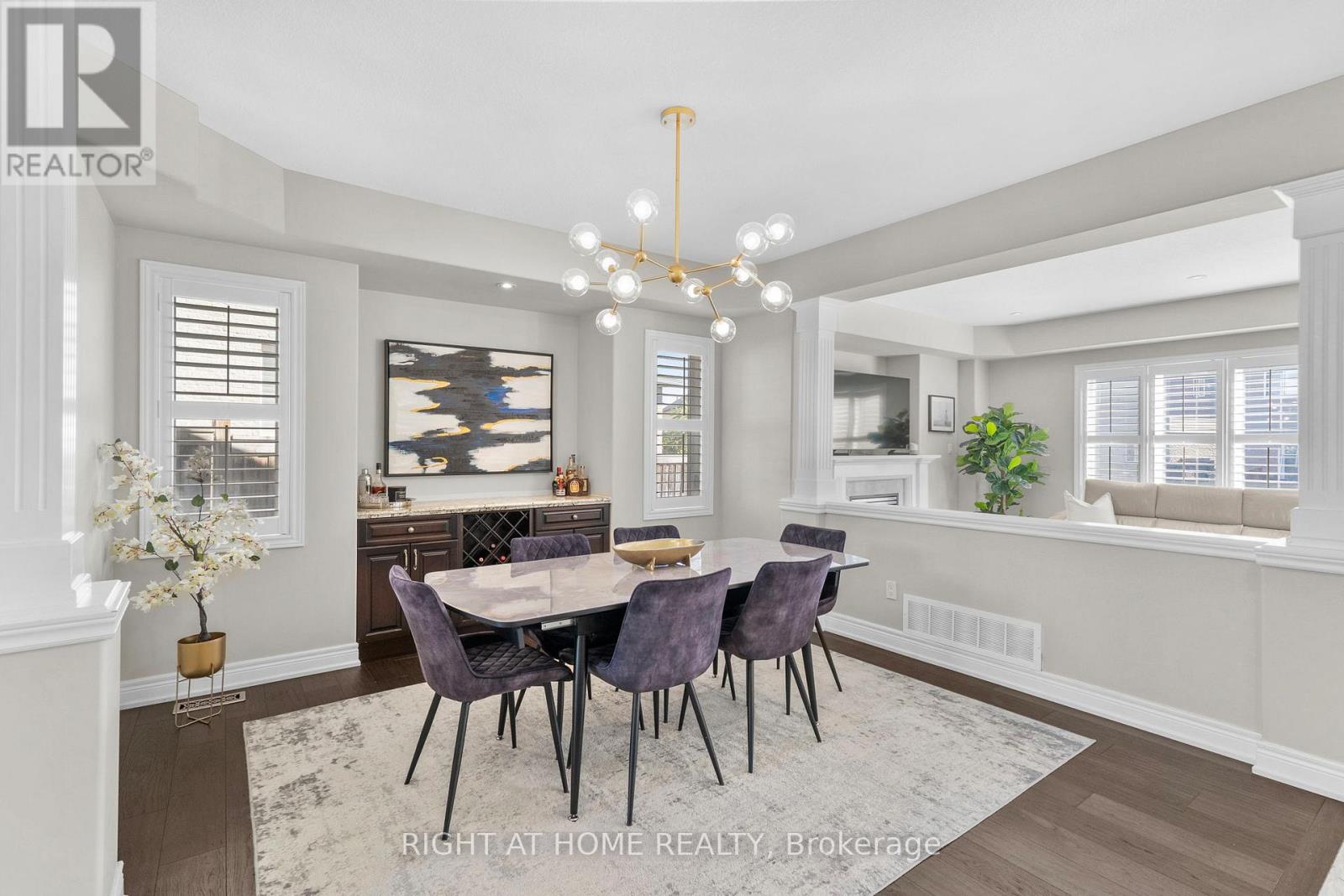 12 DONATELLO COURT - 12
