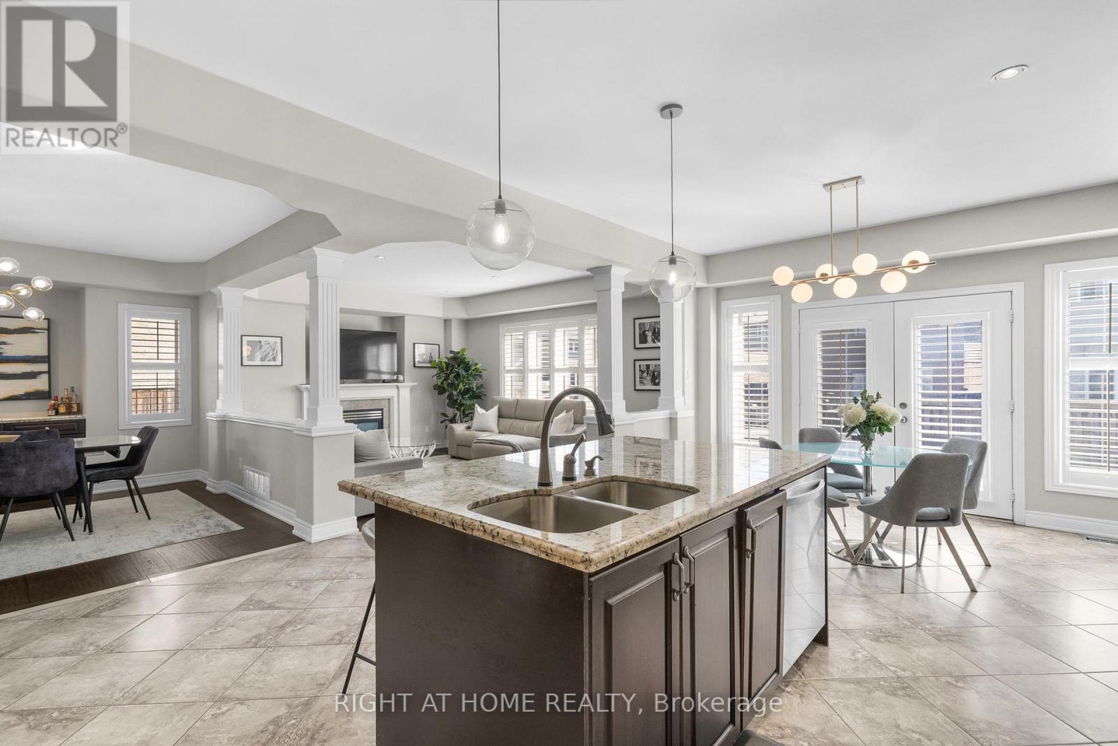 12 DONATELLO COURT - 18