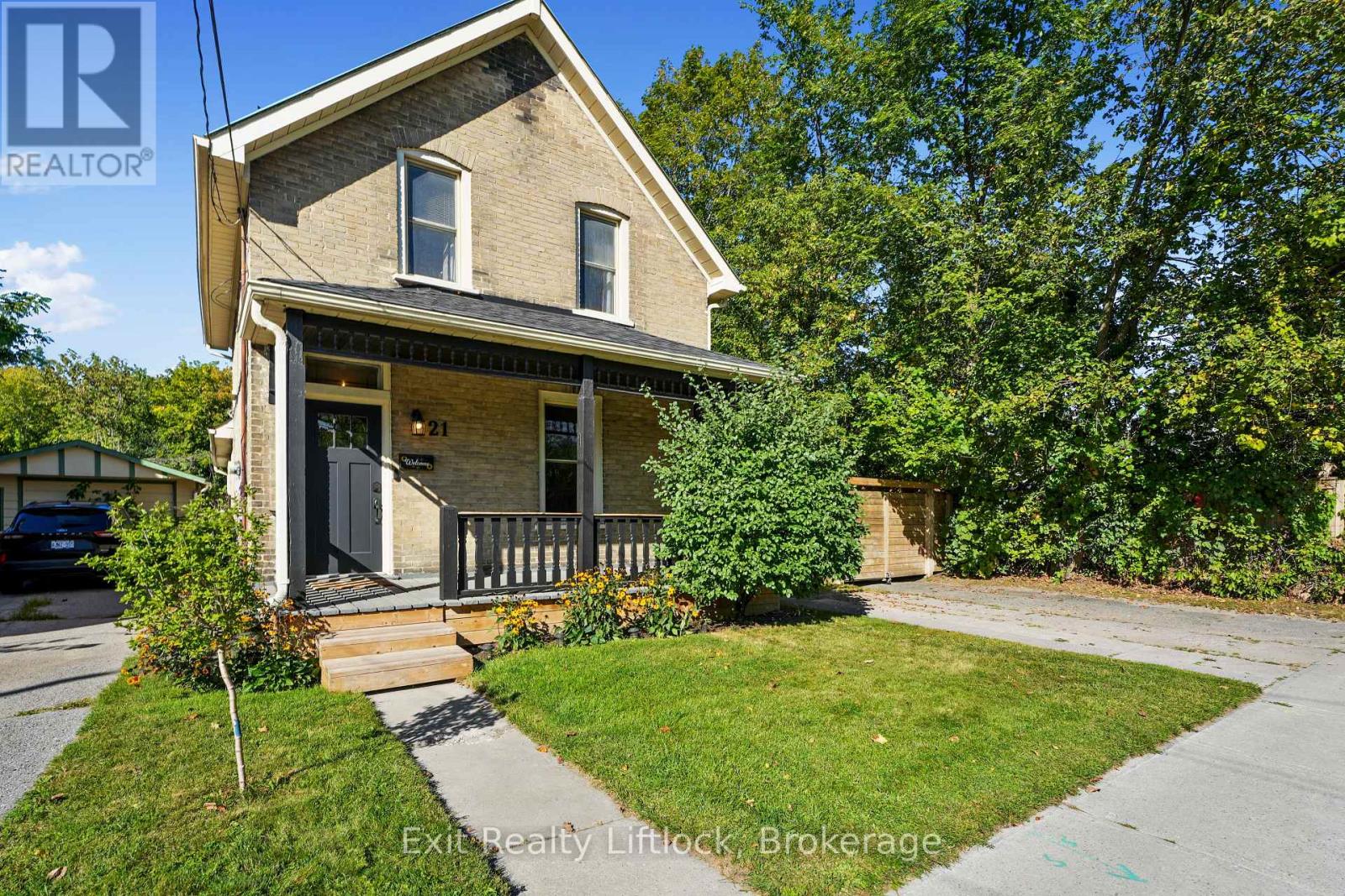 21 AYLMER STREET S - 2
