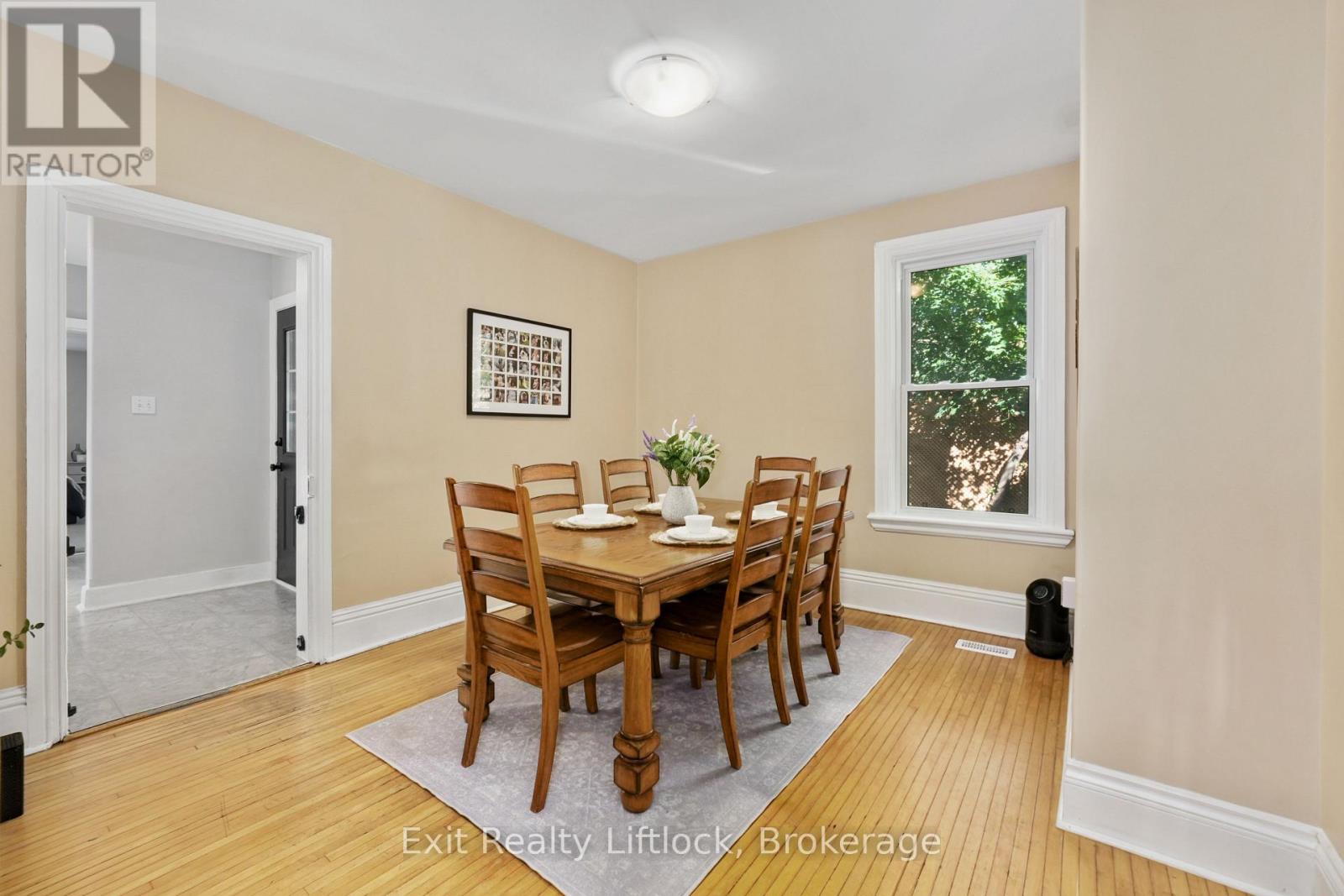 21 AYLMER STREET S - Image 8