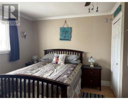 5 White's Avenue thumbnail 23
