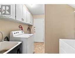 51 Boyle Street thumbnail 17
