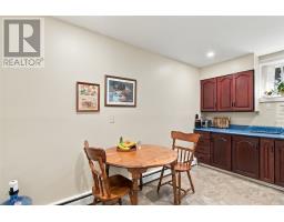 51 Boyle Street thumbnail 21