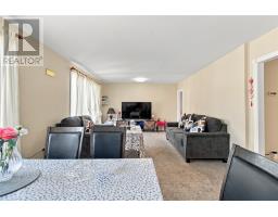 51 Boyle Street thumbnail 9