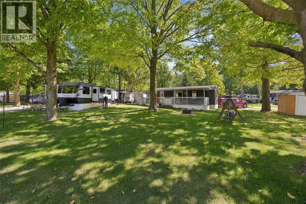9338 W Ipperwash Unit B 20 photo 2