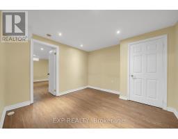 955 Snowbird Street, Oshawa, ON L1J8J8 Photo 35
