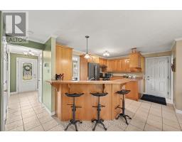 Living room - 17615 Island Road, South Stormont, ON K0C1S0 Photo 10