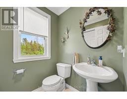Bathroom - 17615 Island Road, South Stormont, ON K0C1S0 Photo 16