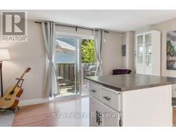 1 Chesterton Lane, Guelph, ON N1E6T1 Photo 15