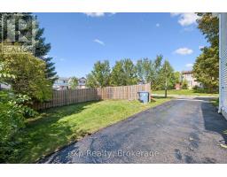 1 Chesterton Lane, Guelph, ON N1E6T1 Photo 43