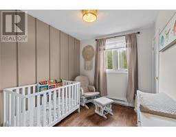 90 Glenview Terrace thumbnail 12