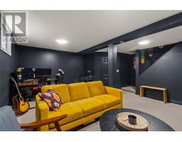 90 Glenview Terrace thumbnail 20