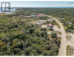 303 Highway 335, Pubnico, NS B0W2W0 Photo 15