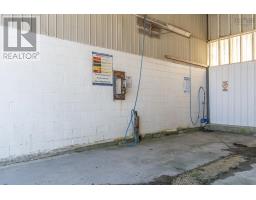 303 Highway 335, Pubnico, NS B0W2W0 Photo 6