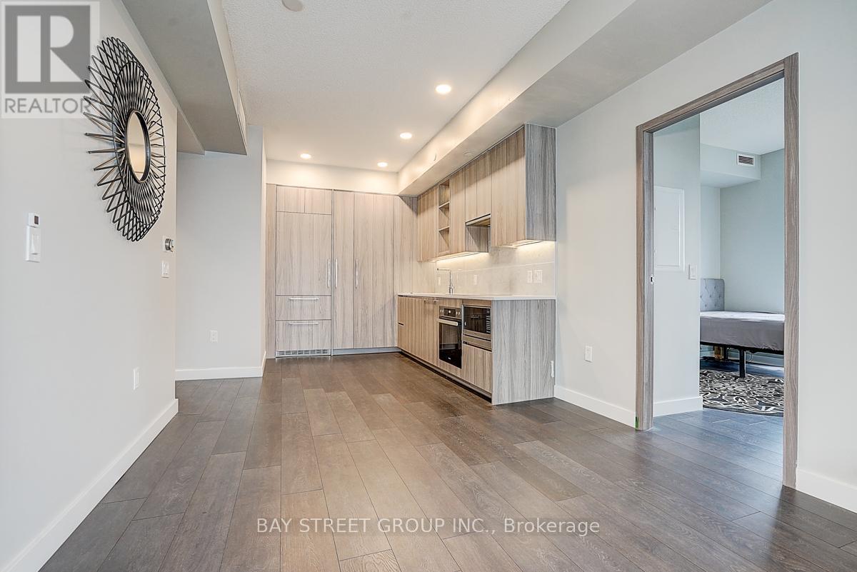 #2512 95 MCMAHON DRIVE - Image 39