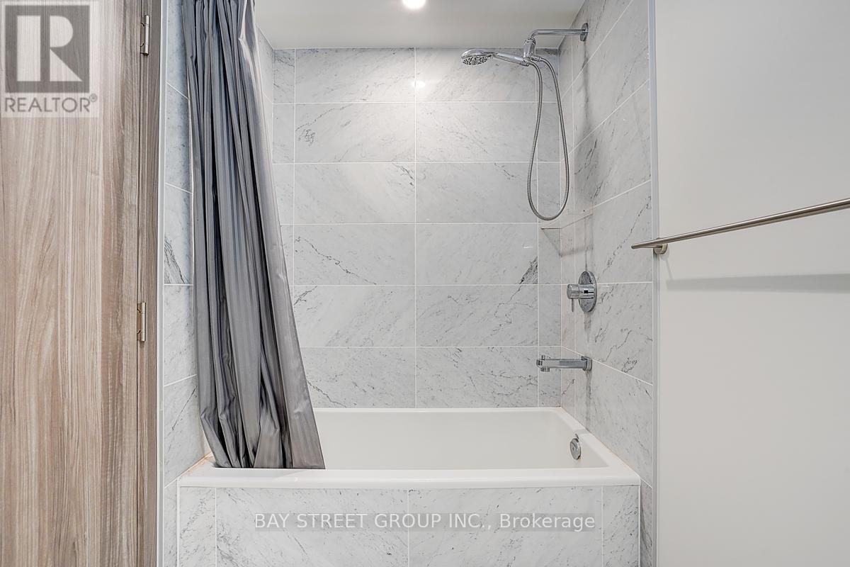 #2512 95 MCMAHON DRIVE - Image 8