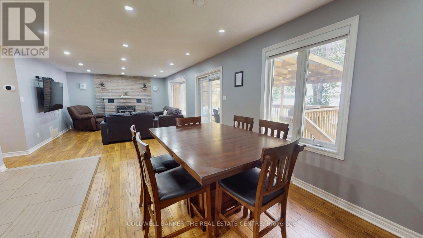 3919 TREELINE DRIVE - 15