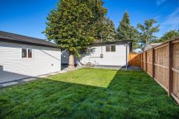 402 Whitegates Crescent, Winnipeg, MB R3K1L8 Photo 35