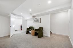 402 Whitegates Crescent, Winnipeg, MB R3K1L8 Photo 25