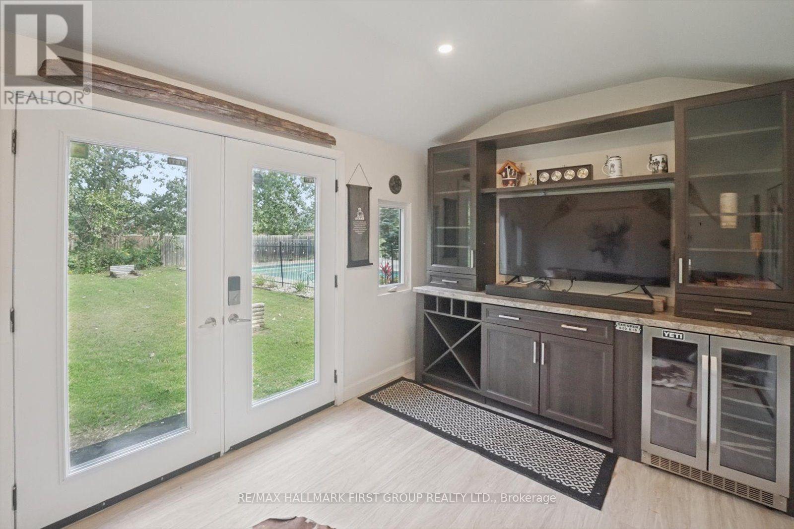 33 DEERFIELD DRIVE - Image 27