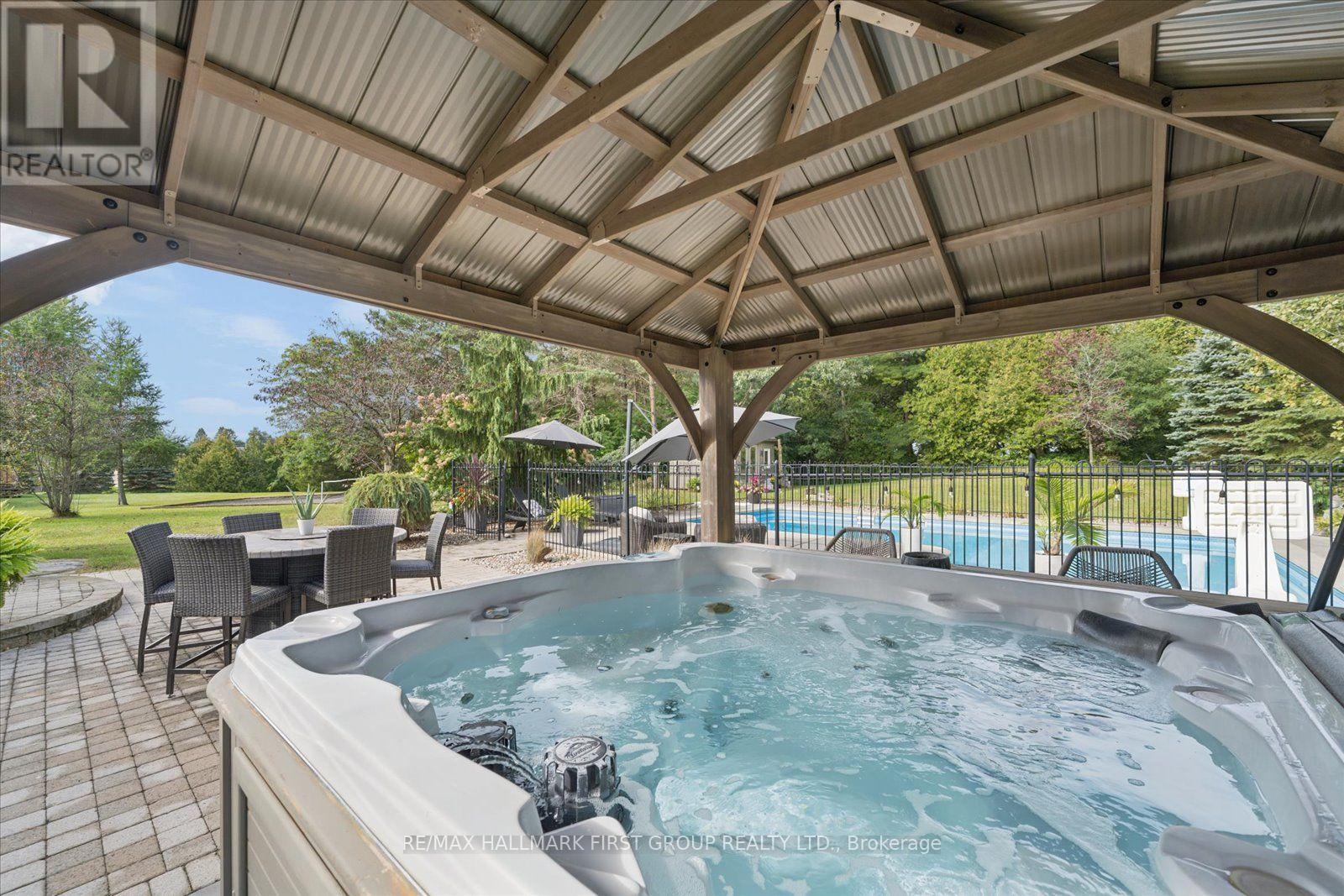 33 DEERFIELD DRIVE - Image 30