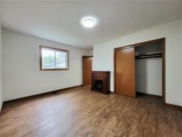 211 Sutherland Avenue, Selkirk, MB R1A0M2 Photo 15