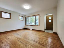Bedroom - 211 Sutherland Avenue, Selkirk, MB R1A0M2 Photo 6