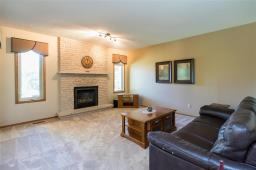Recreation room - 15 Sheffley Court, Winnipeg, MB R3P1S2 Photo 11