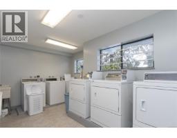 101 1050 Park Blvd, Victoria, BC V8V2T4 Photo 24
