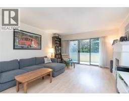 Entrance - 101 1050 Park Blvd, Victoria, BC V8V2T4 Photo 9