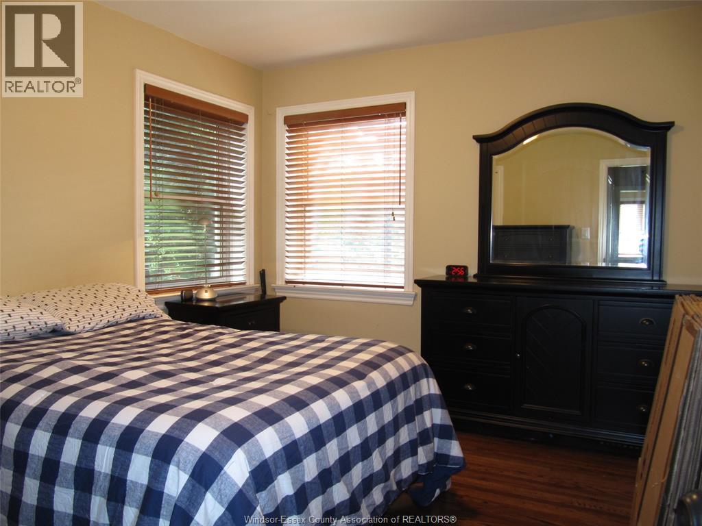 4057 Casgrain - 12