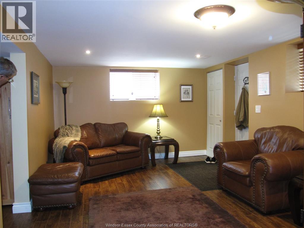4057 Casgrain - 16