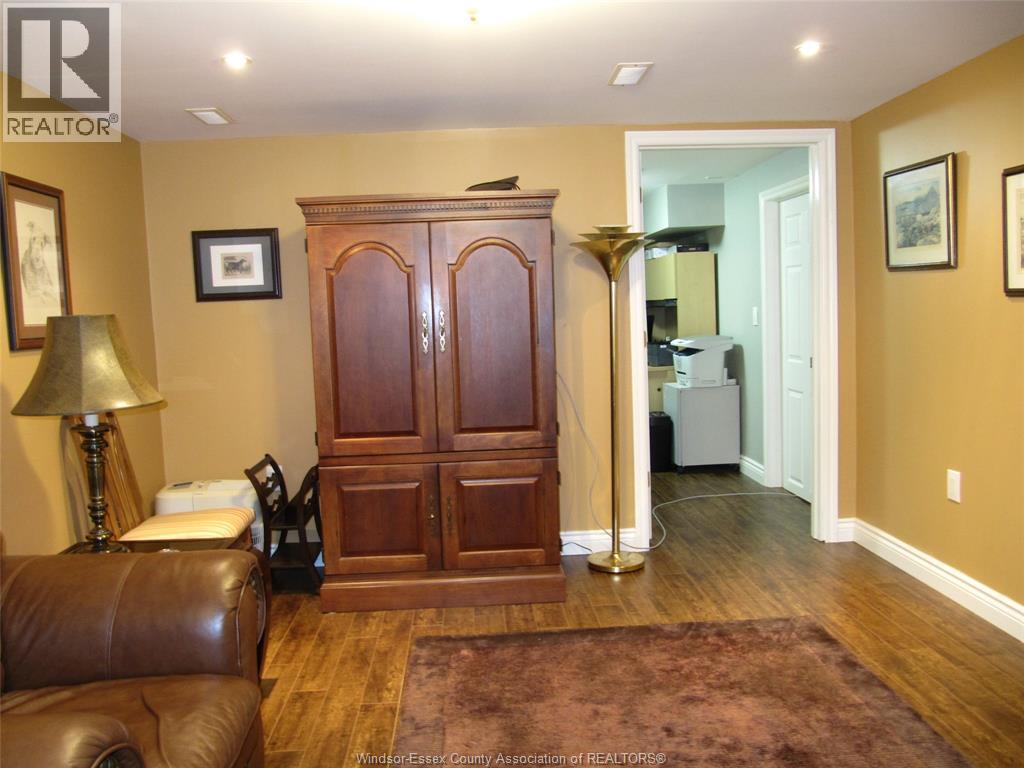 4057 Casgrain - 17