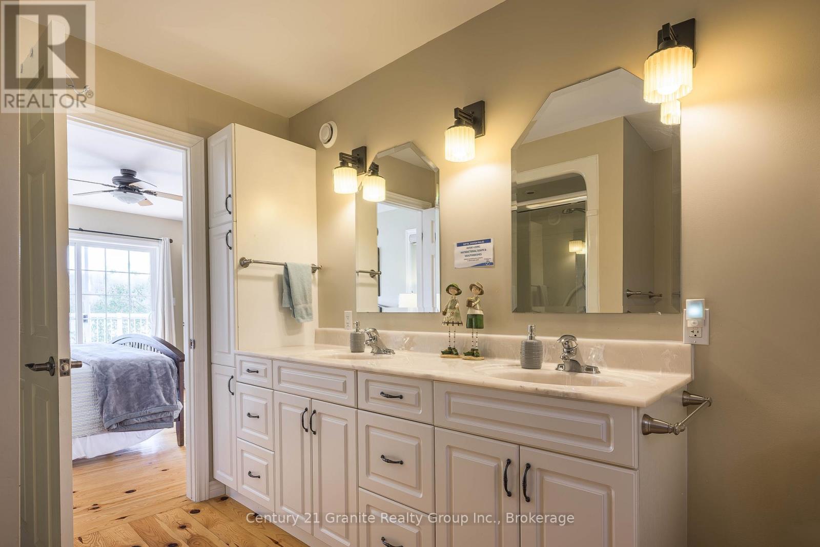 15190 HIGHWAY 118 - Image 21