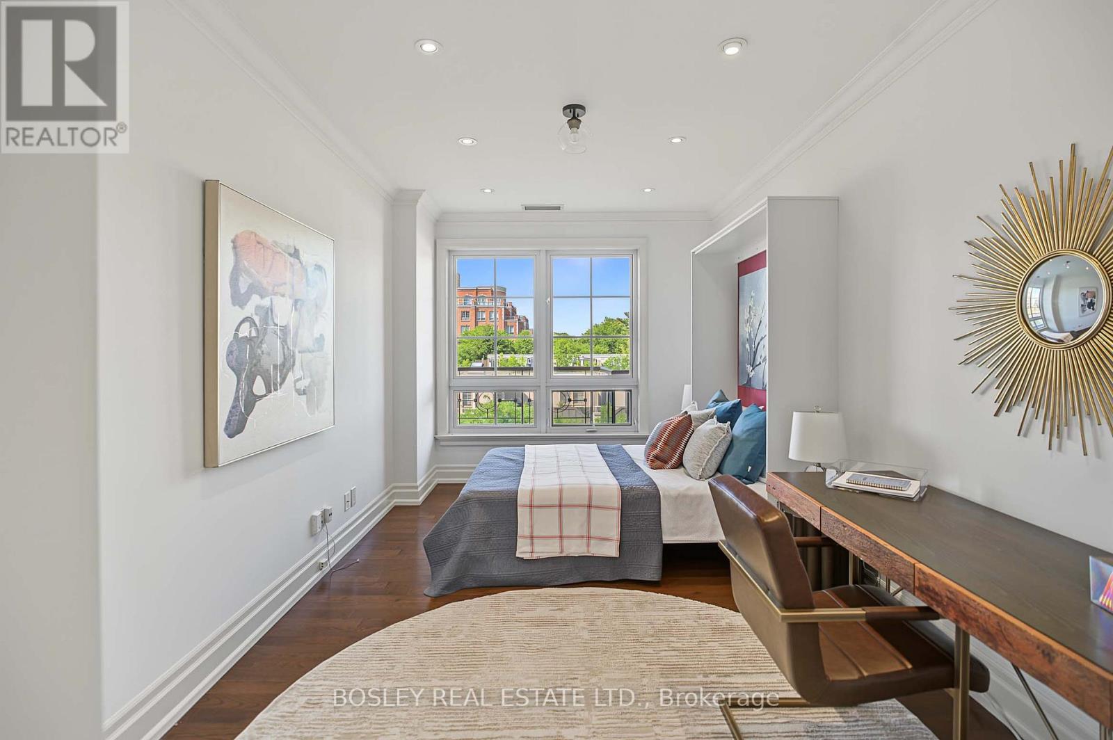 #504 21 BURKEBROOK PLACE - 33