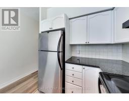109 - 3840 Bathurst Street, Toronto, ON M3H6C6 Photo 9